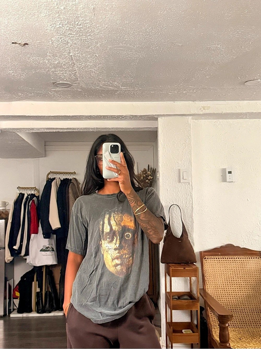 Travis Scott In Concert '16 Tour T-Shirt Graphic Tee in Gray